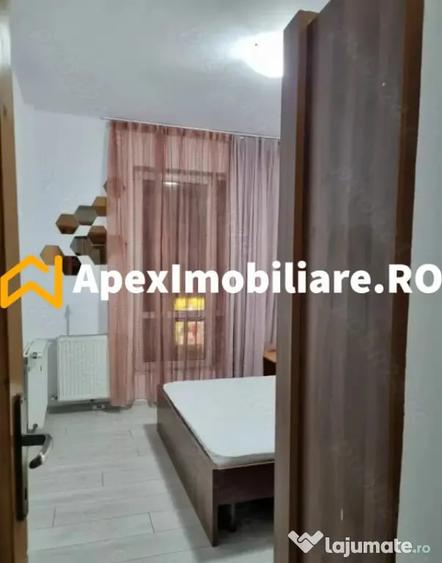 Apartament cu 3 camere semidecomandat în Cișmigiu