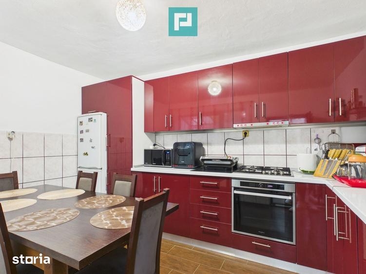 Casă cu 4 camere cu Teren 5538 Mp în Macea