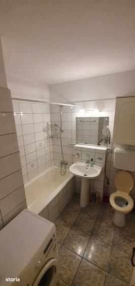 Apartament cu 2 camere decomandat în Grivița