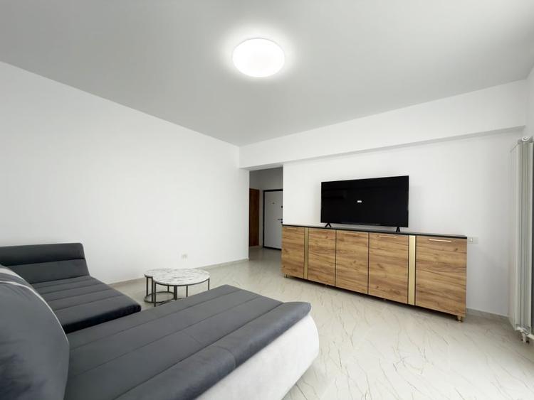 Apartament cu 2 camere decomandat, mobilat în Mamaia-Sat