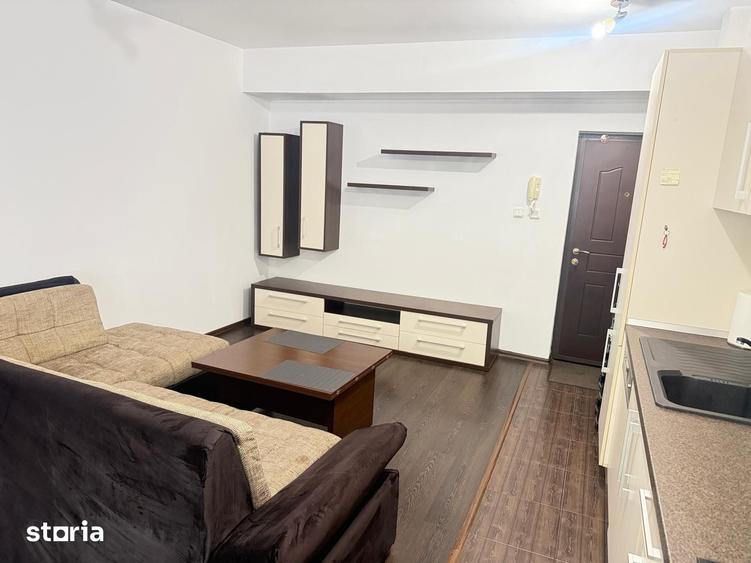 Apartament cu 2 camere semidecomandat în Central