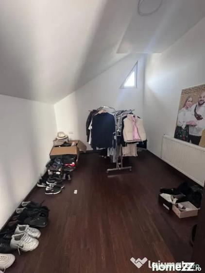 Casă cu 7 camere cu Teren 250 Mp în Rădăuți