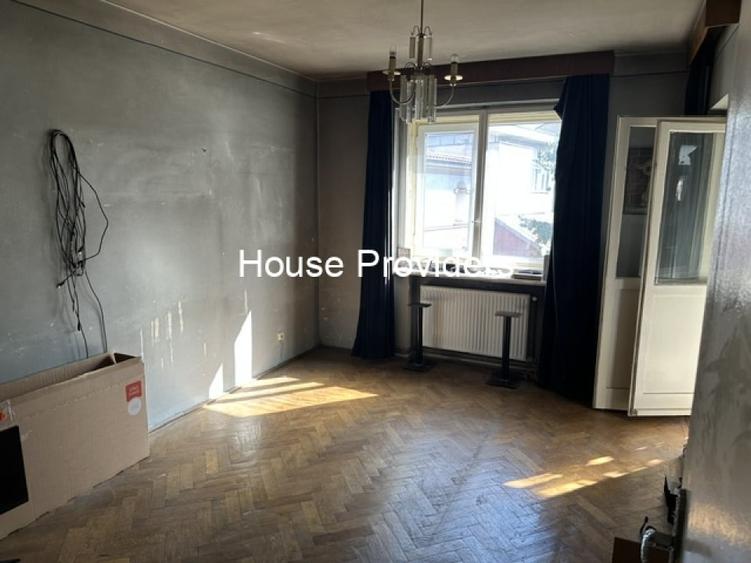 Penthouse cu 5 camere în Cotroceni