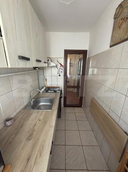 Apartament 2 camere- zona Malu Rosu - 8
