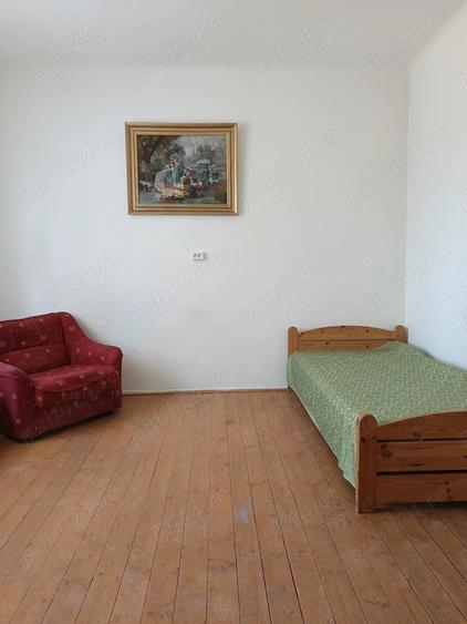 Casă cu 3 camere cu Teren 765 Mp în Grădiște