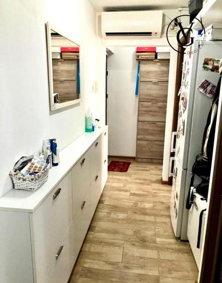 Apartament cu 3 camere semidecomandat, mobilat în Tomis Nord