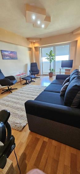 Apartament cu 2 camere decomandat în Dorobanți