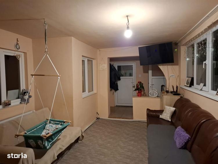 Casă cu 3 camere cu Teren 220 Mp în Rogerius
