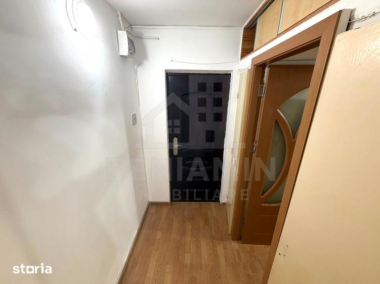 Apartament cu 2 camere în Craiovița Nouă