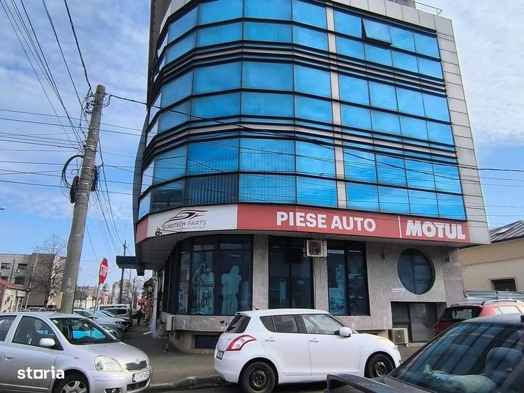 Spațiu comercial, de 137 mp, în Palazu Mare