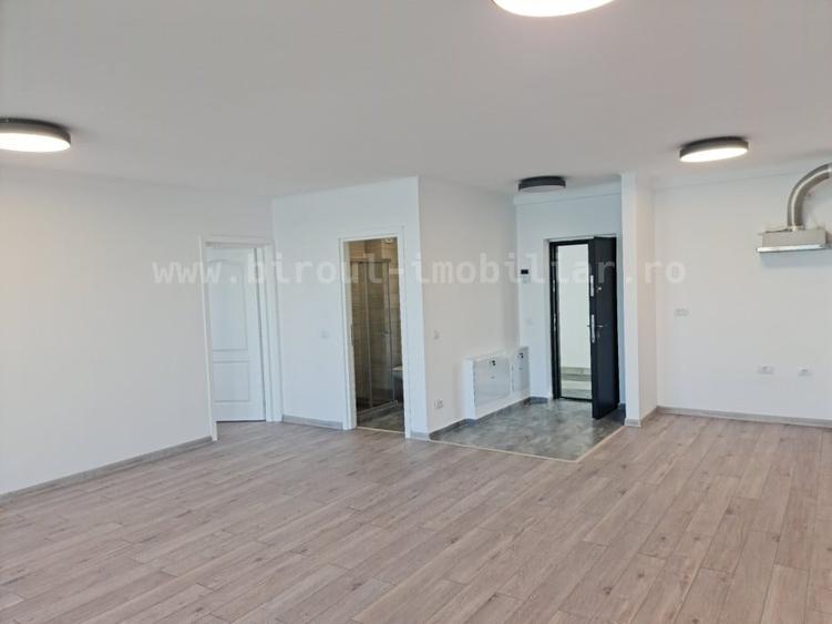 Apartament cu 2 camere decomandat în Est