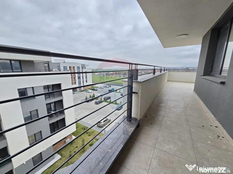 Apartament cu 3 camere decomandat în Nord