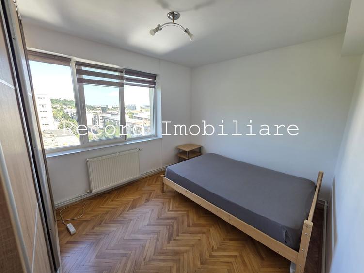 Apartament cu 2 camere decomandat în Grigorescu