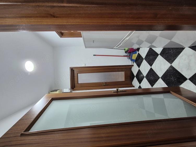 Apartament cu 2 camere semidecomandat în Sala Palatului