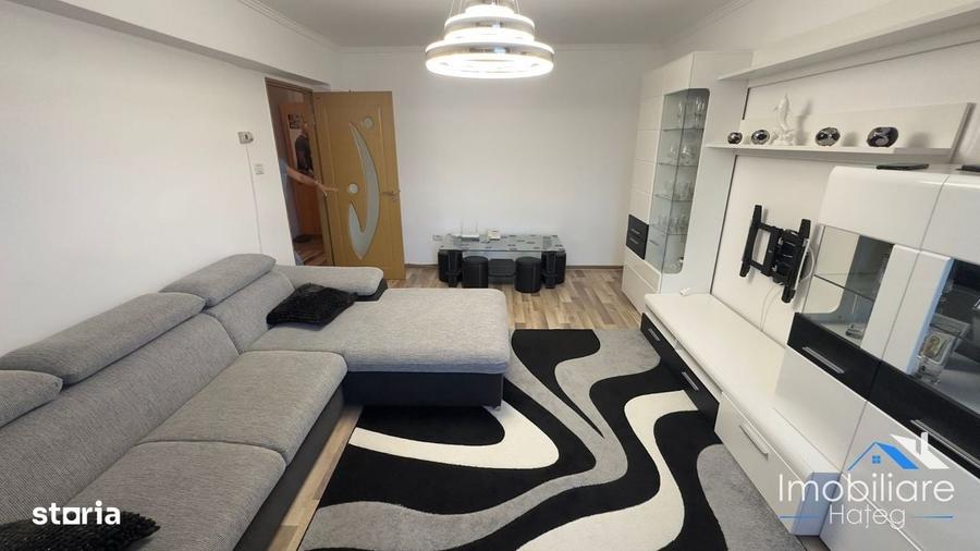 Apartament cu 2 camere decomandat în Ultracentral