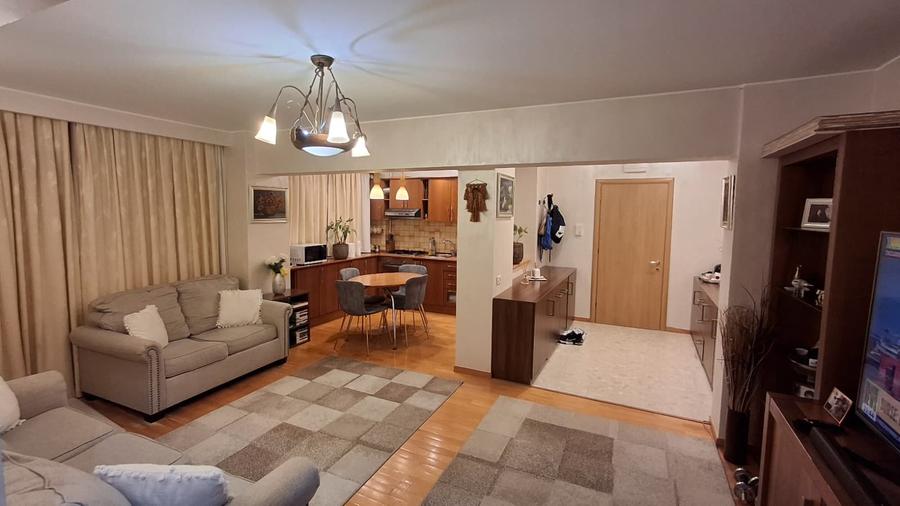 Apartament cu 2 camere semidecomandat în Mihai Bravu
