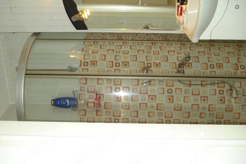 Apartament cu 4 camere decomandat în Lipovei