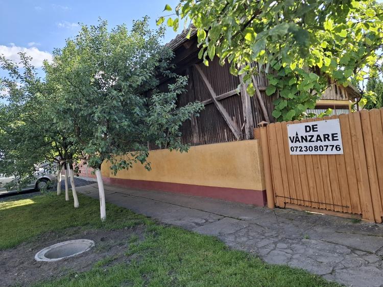 Casă individuală cu 5 camere cu Teren 2117 Mp în Nădlac