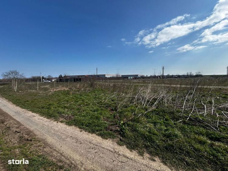 Teren de 475 mp, în Valu lui Traian