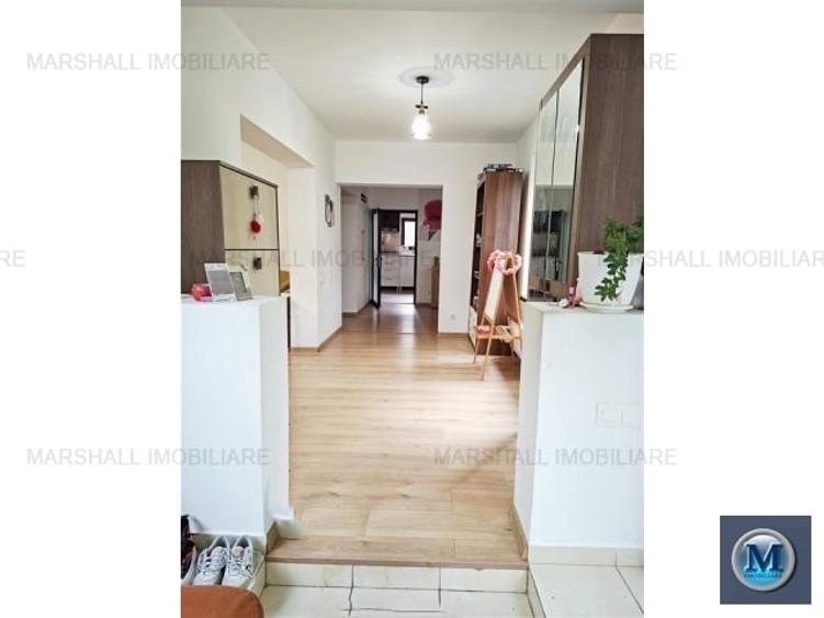 Casă cu 4 camere cu Canalizare în Central