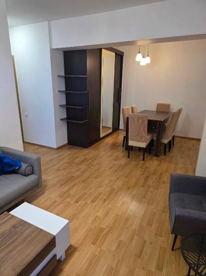 Apartament cu 2 camere semidecomandat, mobilat în Mărăști