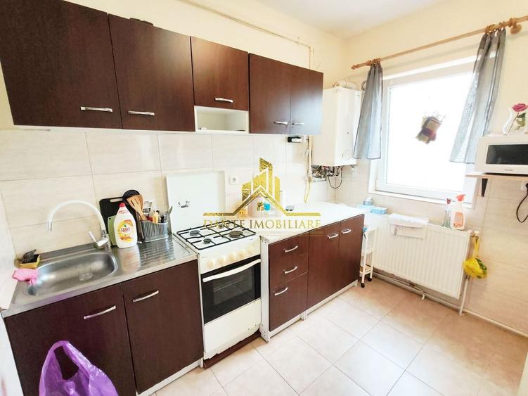 Apartament cu 2 camere decomandat, mobilat în Florești