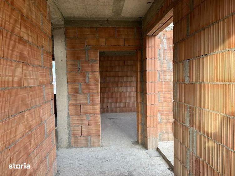Casă cu 4 camere cu Teren 180 Mp în Apahida