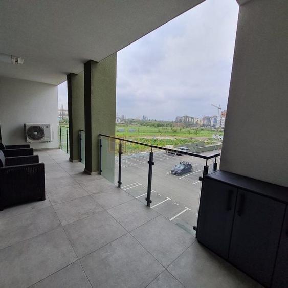 Apartament cu 2 camere semidecomandat, mobilat în Torontalului