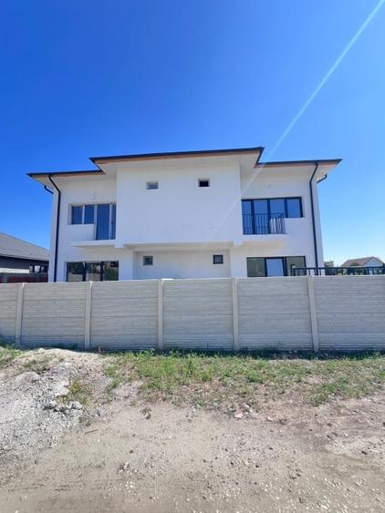 Duplex cu 5 camere cu Teren 200 Mp în Bragadiru