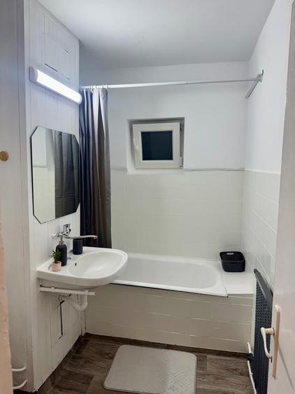 Apartament cu 2 camere semidecomandat în Gară