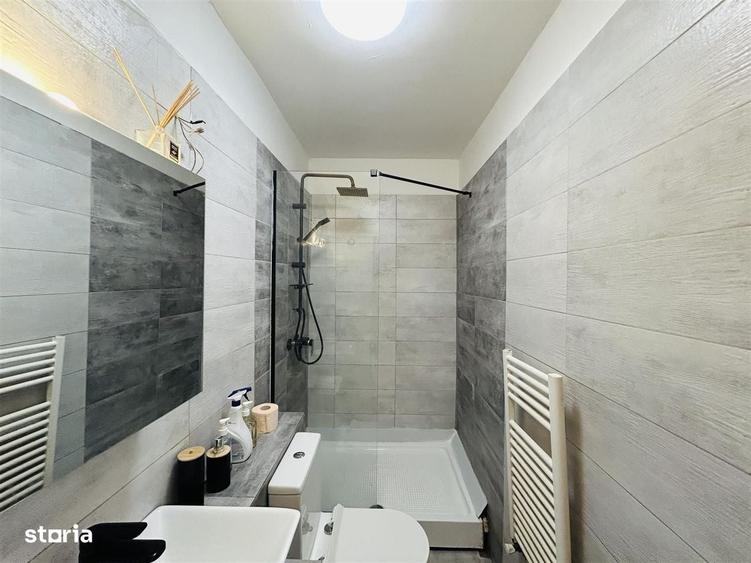 Apartament cu 2 camere decomandat în Ștrand