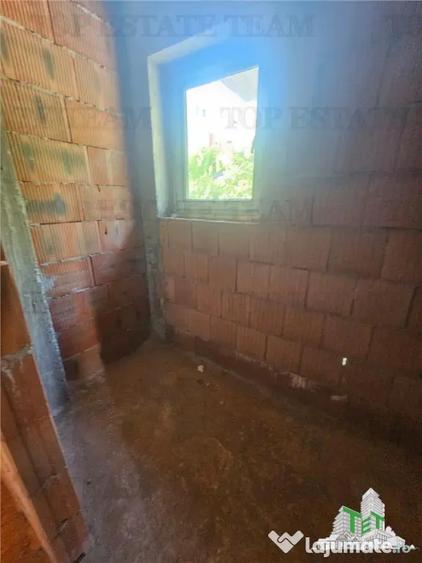 Apartament cu 3 camere decomandat în Gorjului