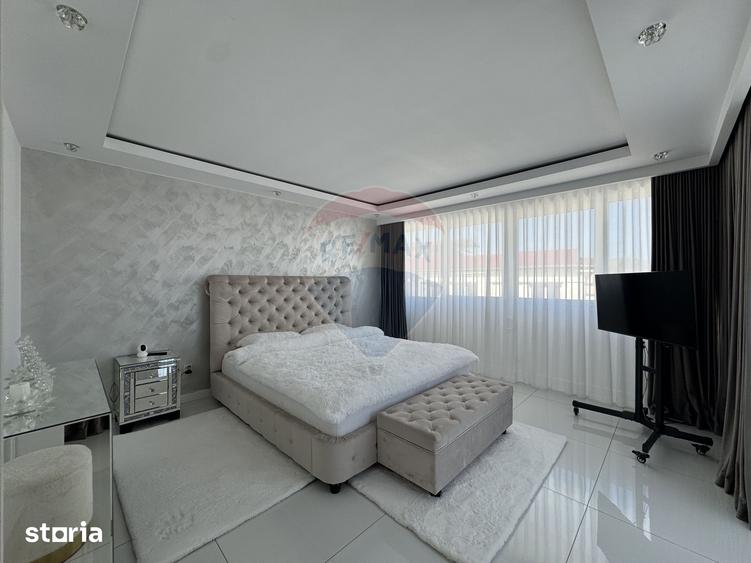 Apartament cu 4 camere în Central