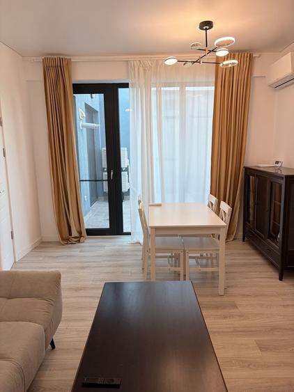 Apartament cu 2 camere decomandat în Sârbi
