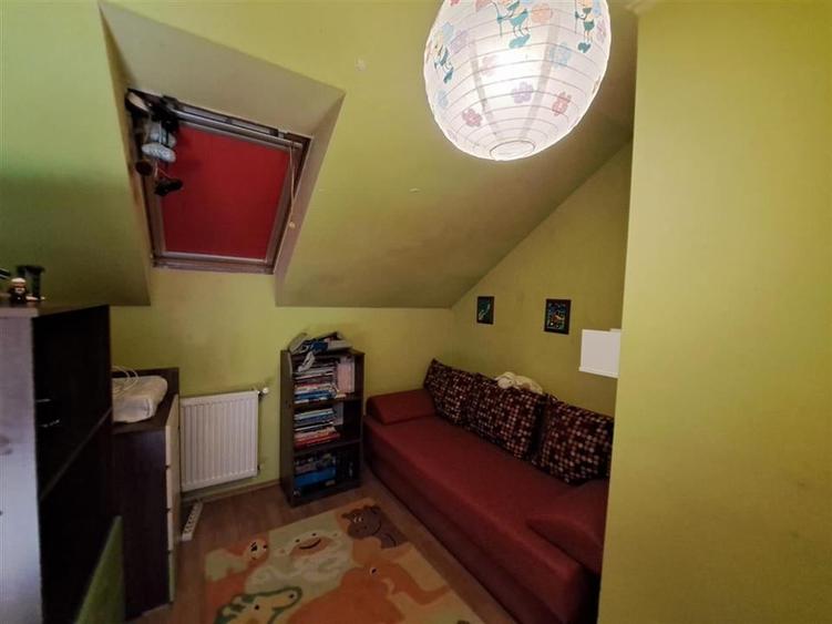 Casă individuală cu 4 camere cu Teren 531 Mp în Paleu