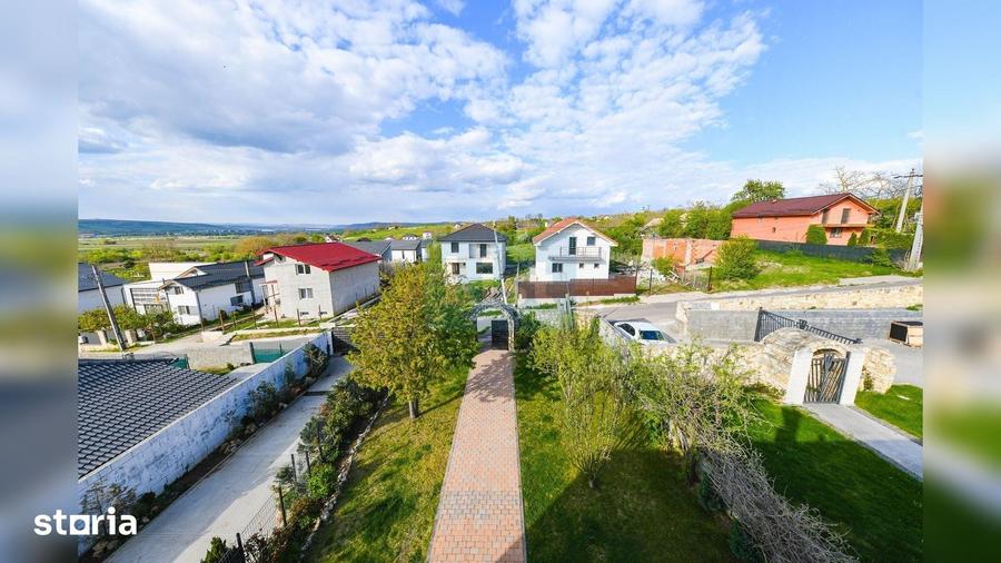 Casă cu 4 camere cu Teren 527 Mp în Apahida