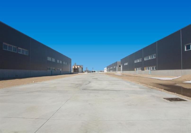 Spațiu industrial, de 12,100 mp, în Bolintin-Deal