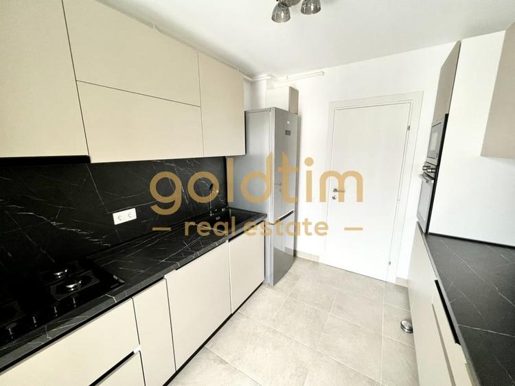 Apartament cu 3 camere semidecomandat, mobilat în Pipera