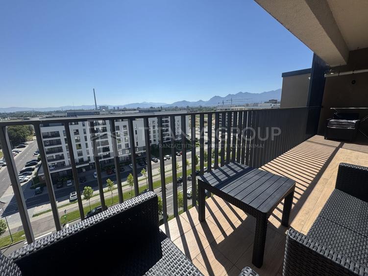 Apartament cu 2 camere semidecomandat, mobilat în Tractorul