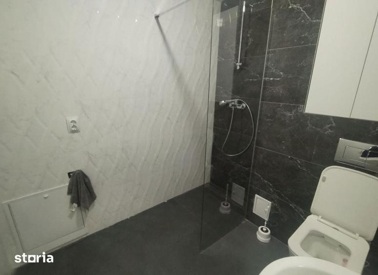 Apartament cu 2 camere în Podu Roș