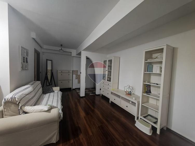 Apartament cu 2 camere semidecomandat, mobilat în Nicolae Grigorescu