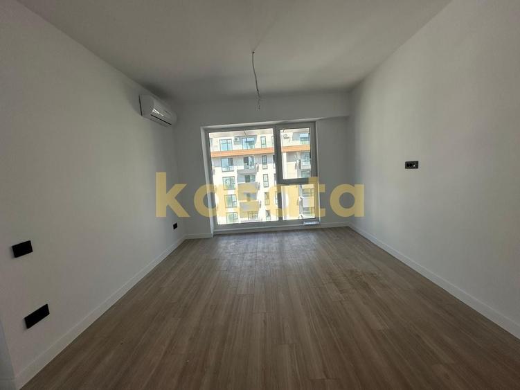 Apartament cu 3 camere decomandat în Theodor Pallady