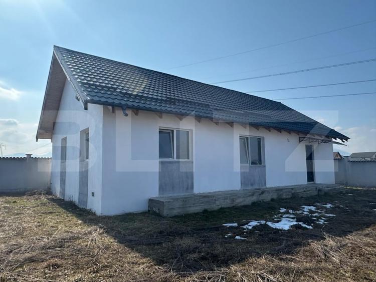 Casă individuală cu 3 camere cu Teren 657 Mp în Tărlungeni