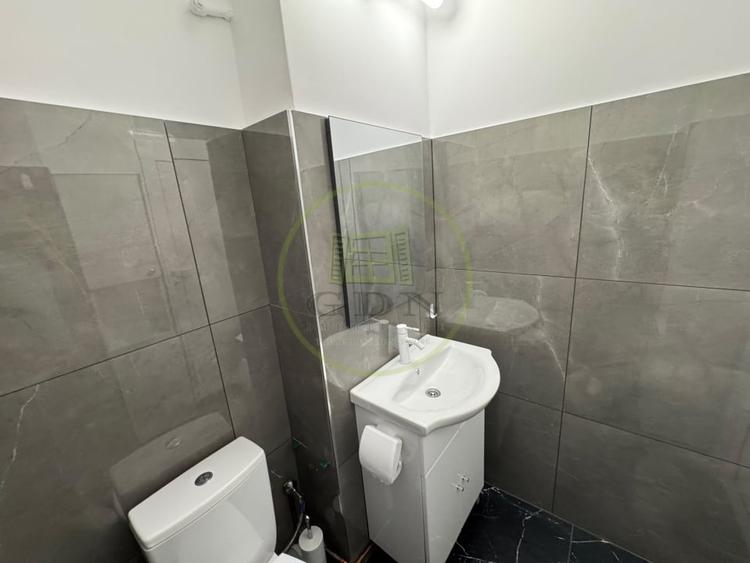 Apartament cu 3 camere decomandat, mobilat în Zorilor