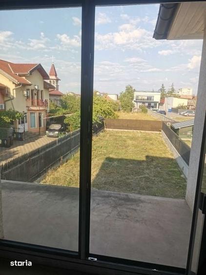Casă cu 4 camere cu Teren 120 Mp în Mărăști