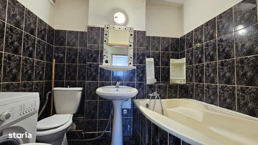 Apartament cu 2 camere decomandat în Centrul Civic