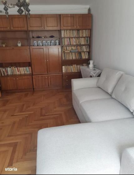 Apartament cu 2 camere decomandat în Burdujeni