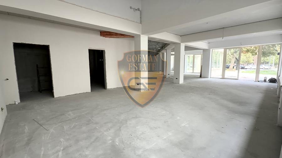 Spațiu comercial, de 428 mp, în Tomis II