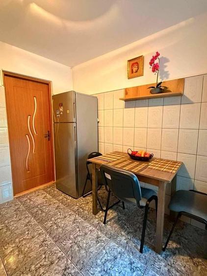 Apartament cu 2 camere decomandat în Faleza Nord