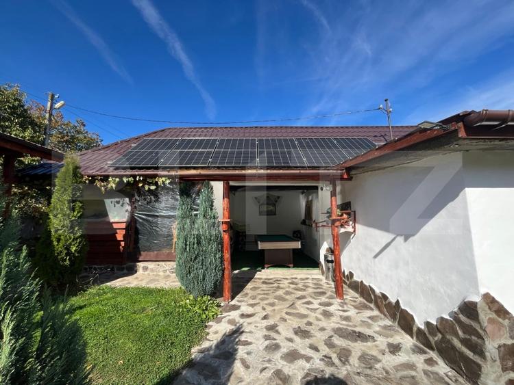 Casă individuală cu 3 camere cu Piscina în Damiș